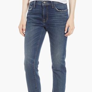 Current Elliott The Fling “1 year worn Rig” mid rise Boyfriend blue jeans. NWT
